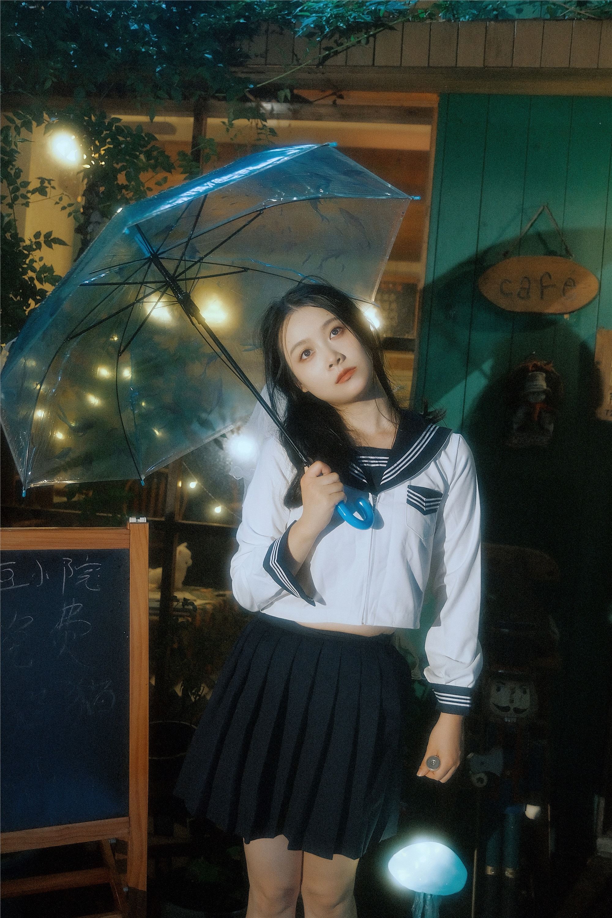 YITUYU 艺图语 2025.03.11 听雨的声音 姜姜